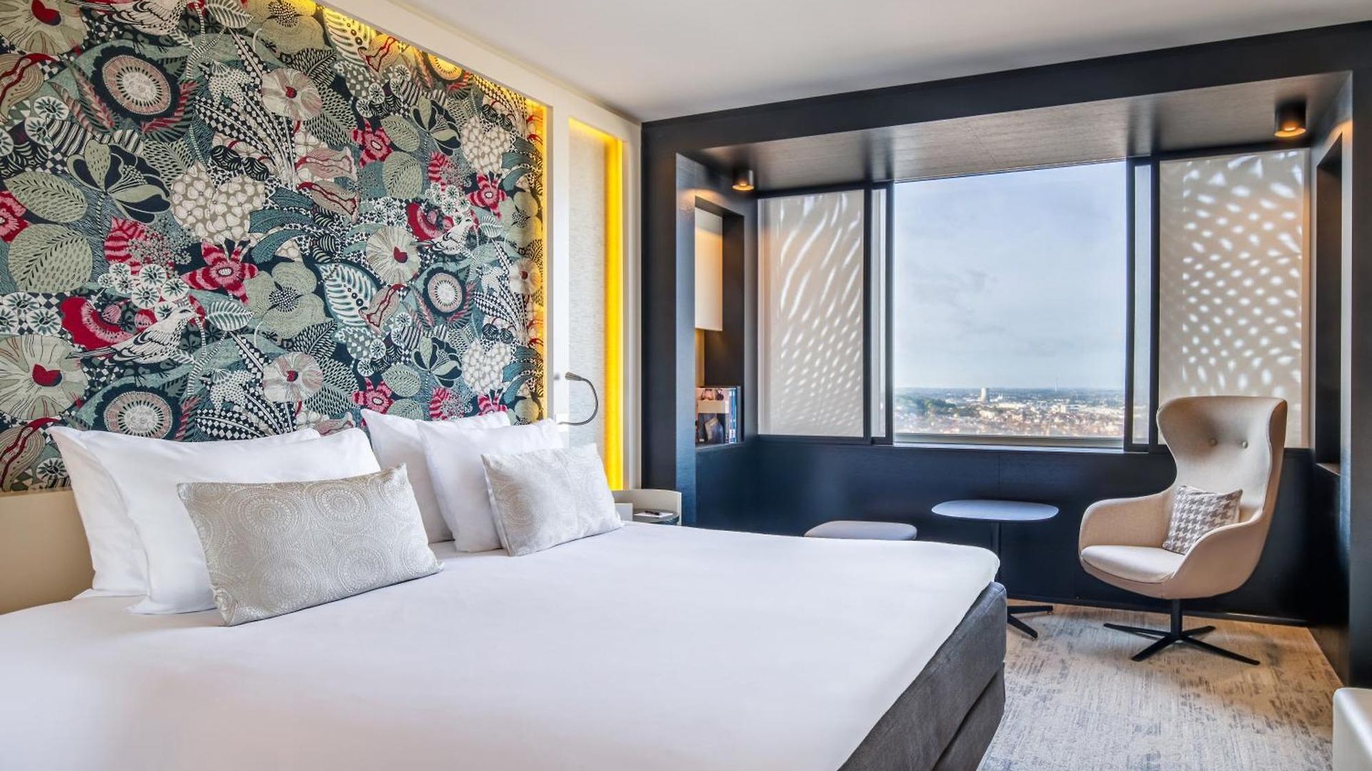 The Hotel 4*
