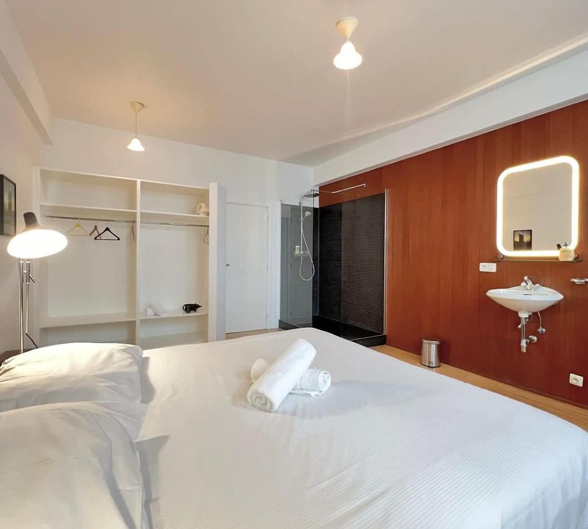 5 Min From Grand Place 1 Bedroom Apt Renovated! * Brussels