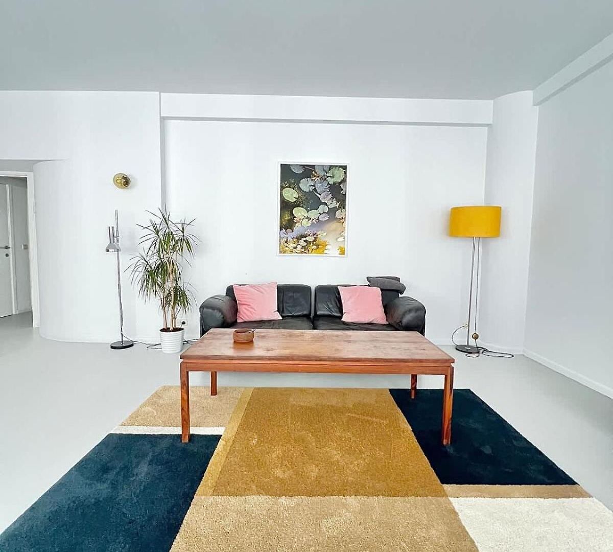 Apartment 5 Min From Grand Place 1 Bedroom Apt Renovated!
