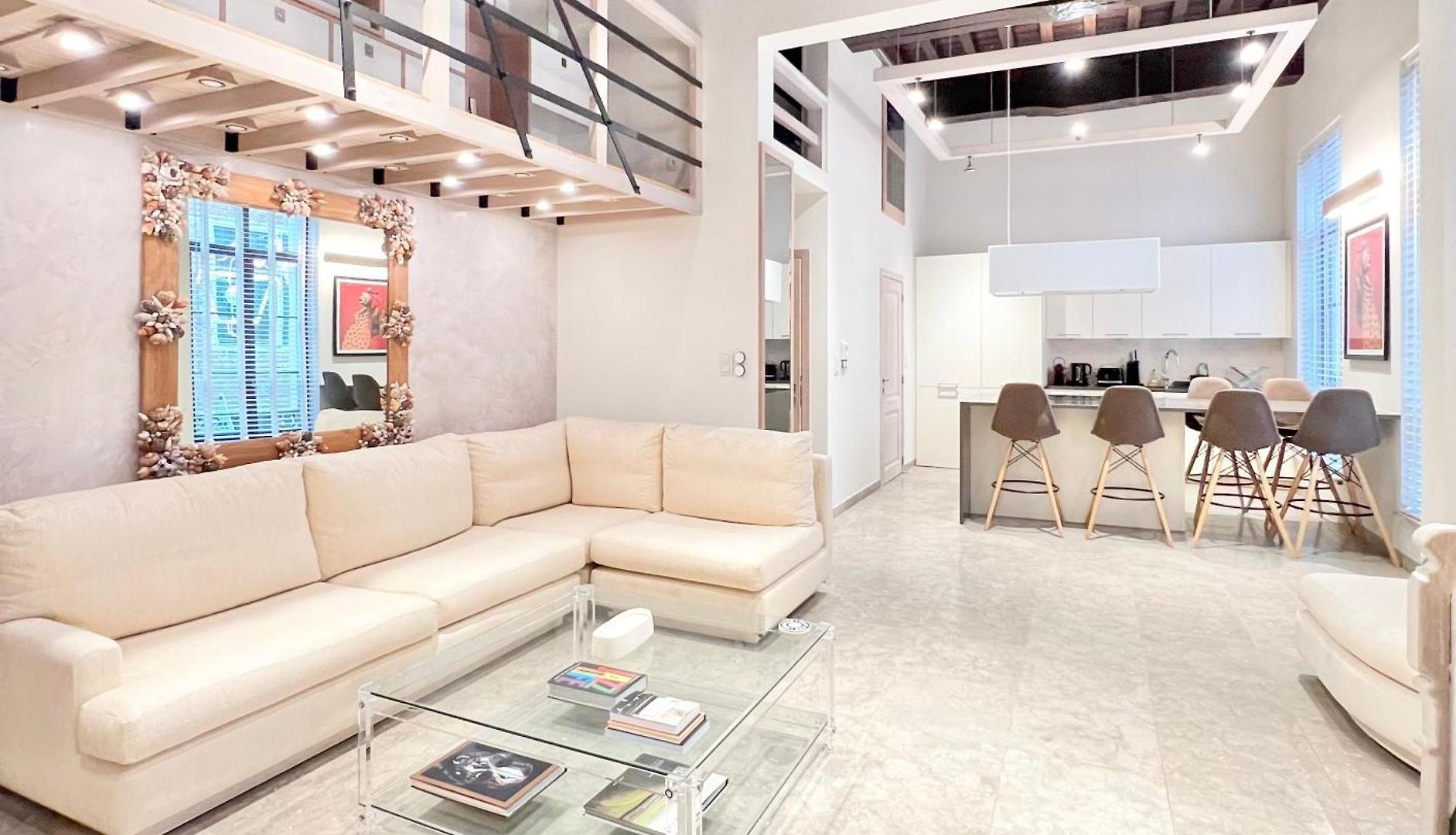 Luxury On Rue Haute Apartment