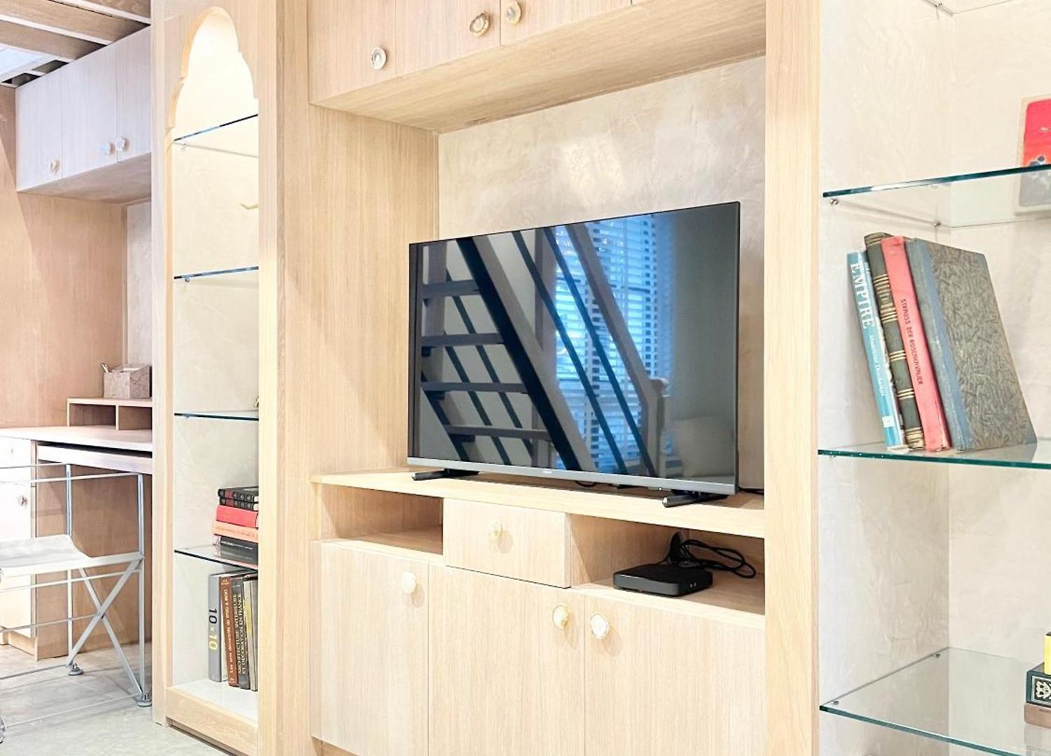 Luxury On Rue Haute Apartment
