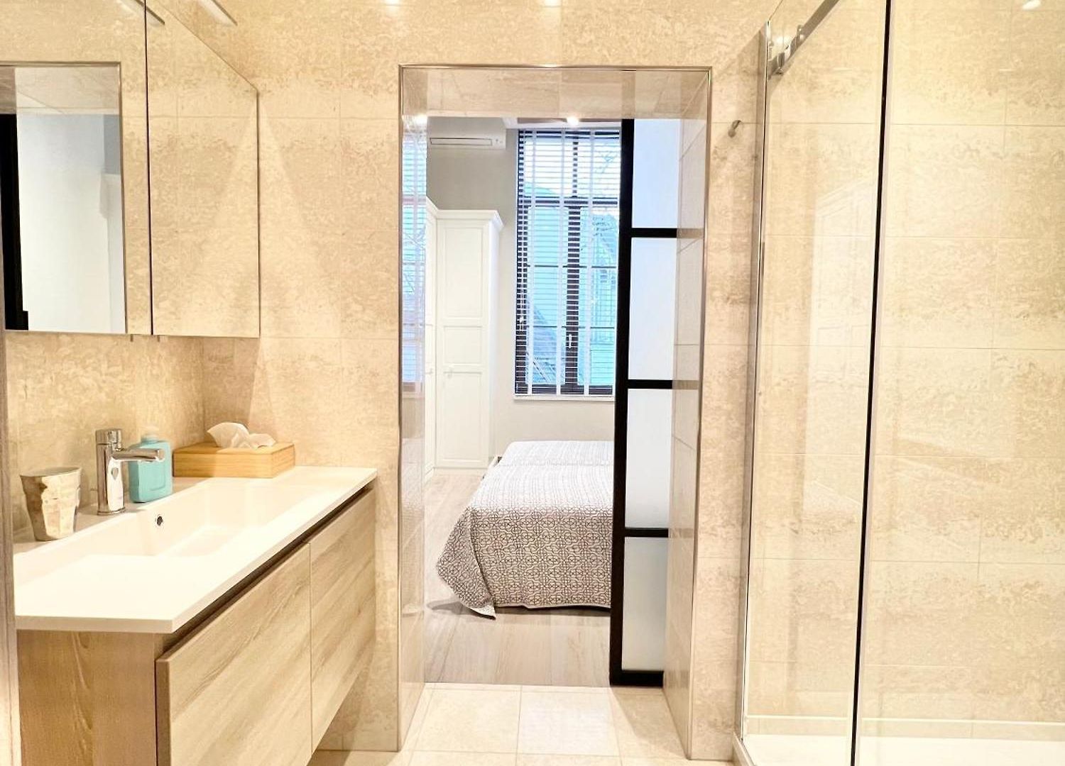 Apartment Luxury On Rue Haute