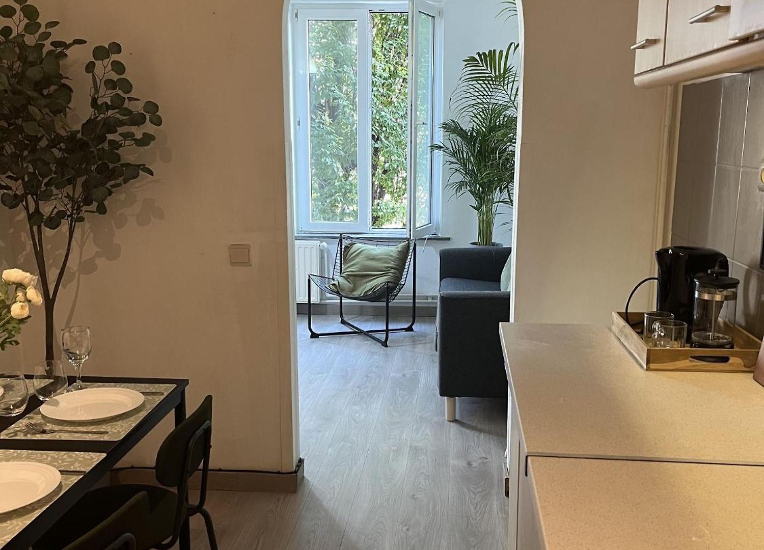 Near Center & Midi Station Apartment Brussels