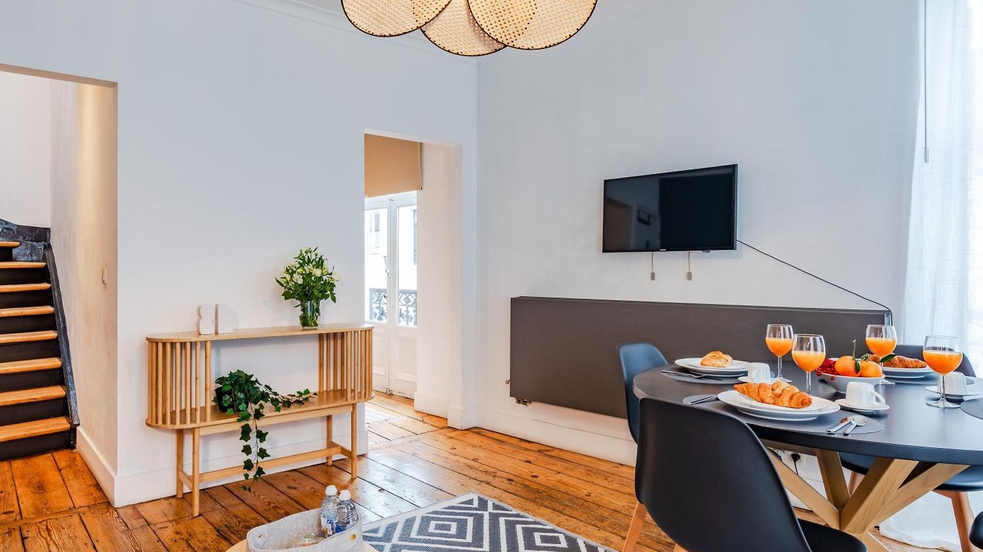 Modern Flat Near Grand Place * Brussel