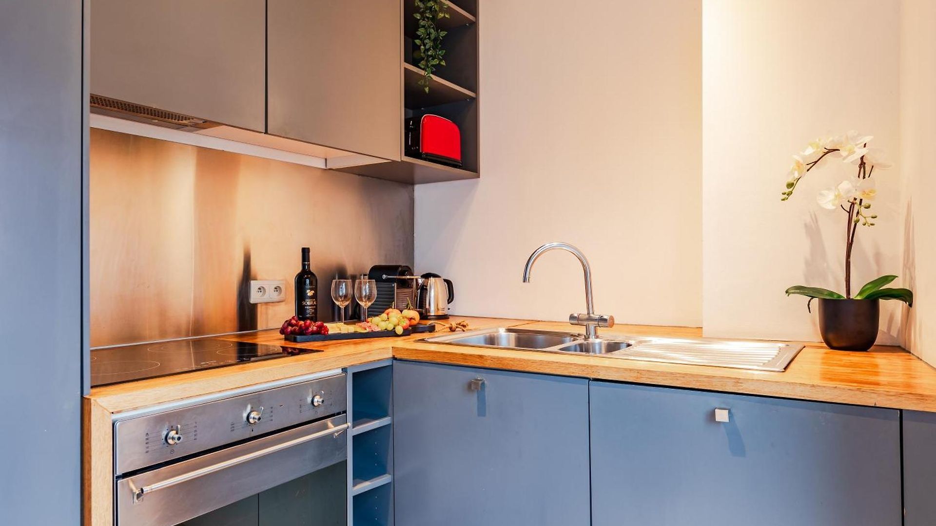 Modern Flat Near Grand Place Appartement Brussel