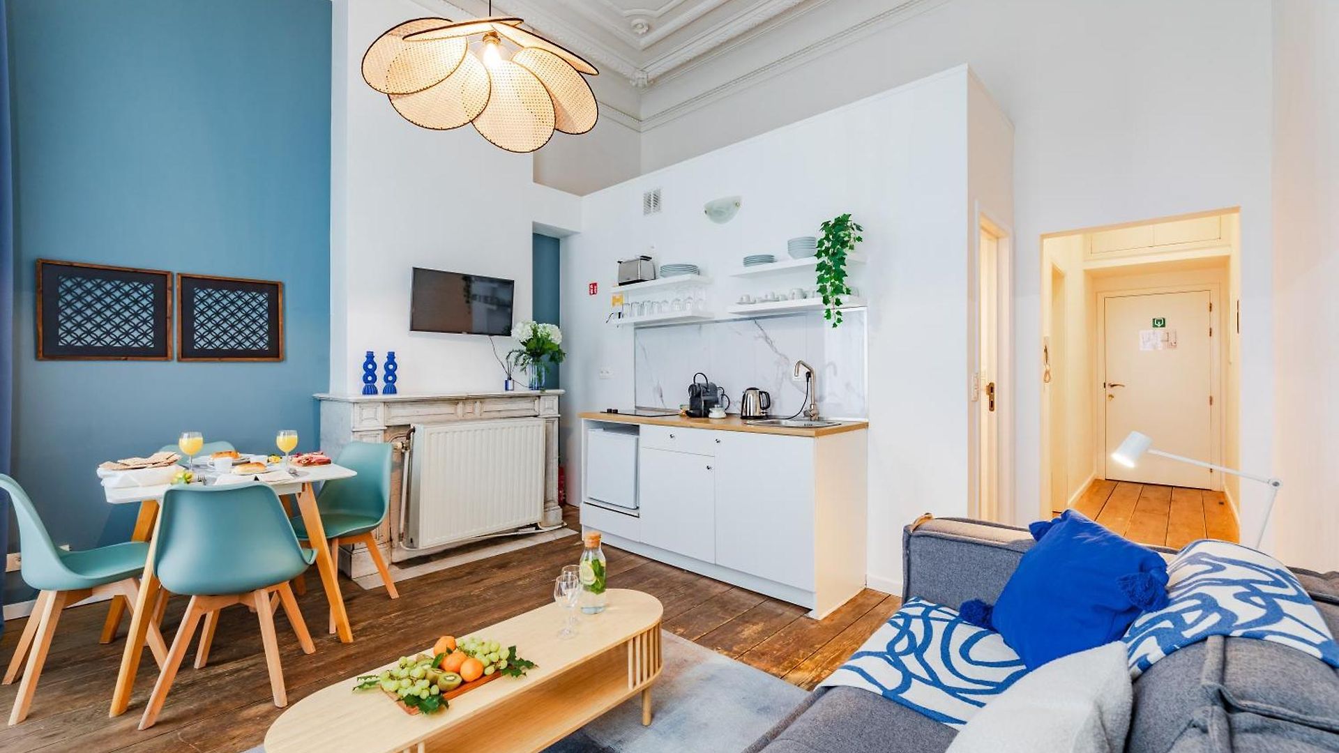 Modern Flat Near Grand Place * Brussel
