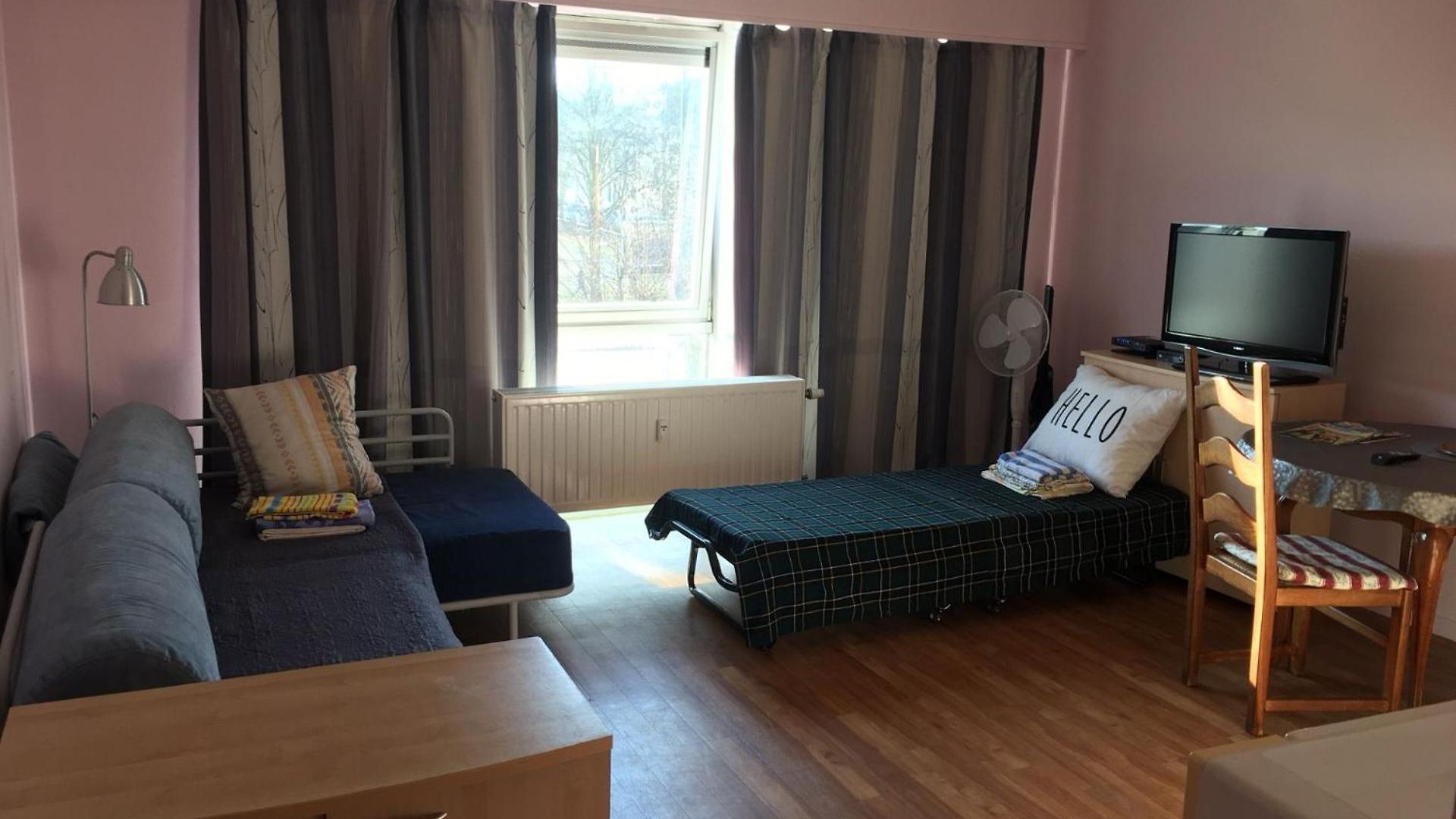 солнечная комфортная студия в андерлехт с лифтом Apartment Brussels