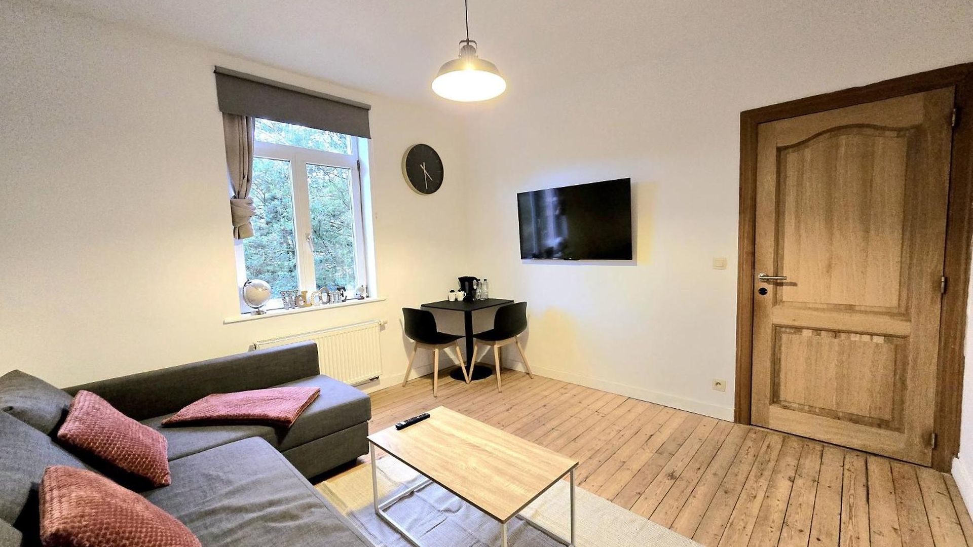 Noah's Atomium Appartments Apartment