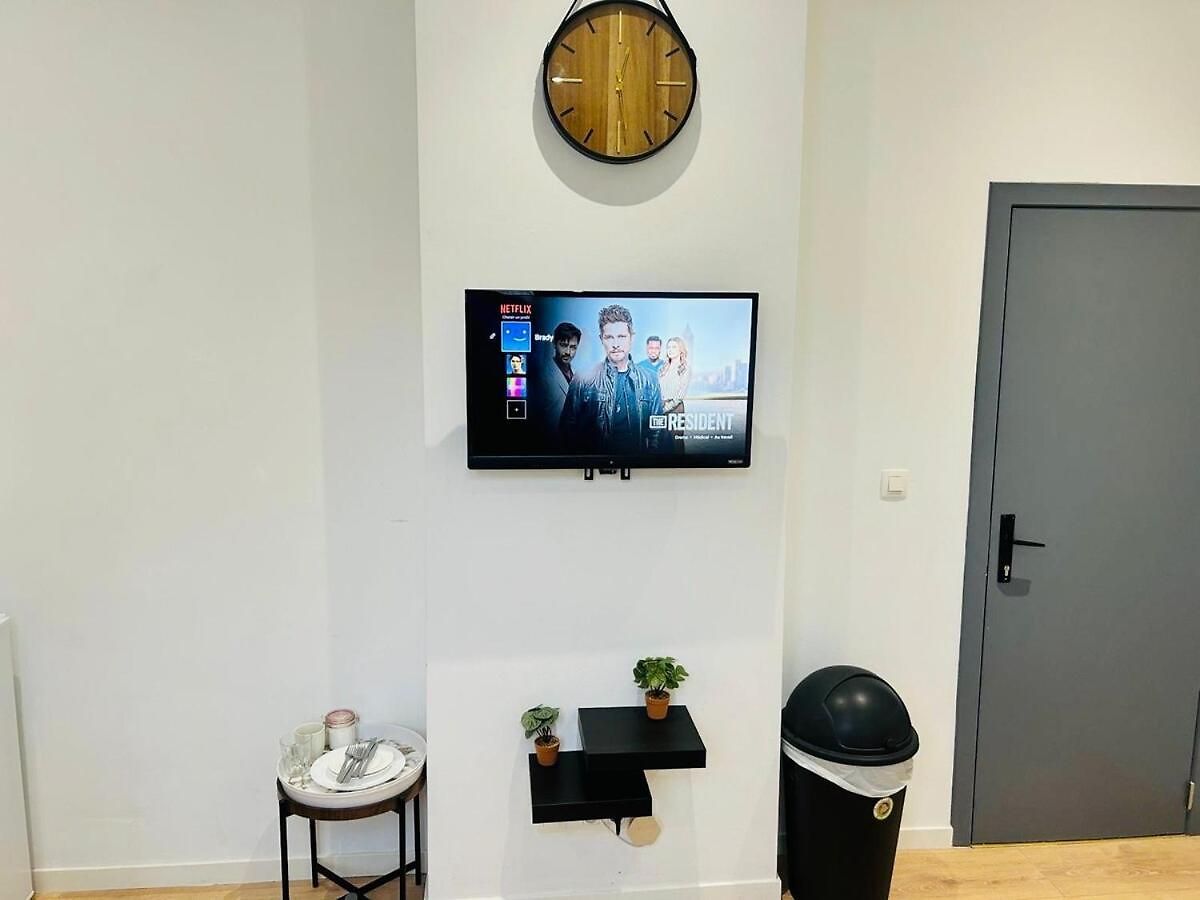 Apartment De Standing Brady Muandaz Brussels
