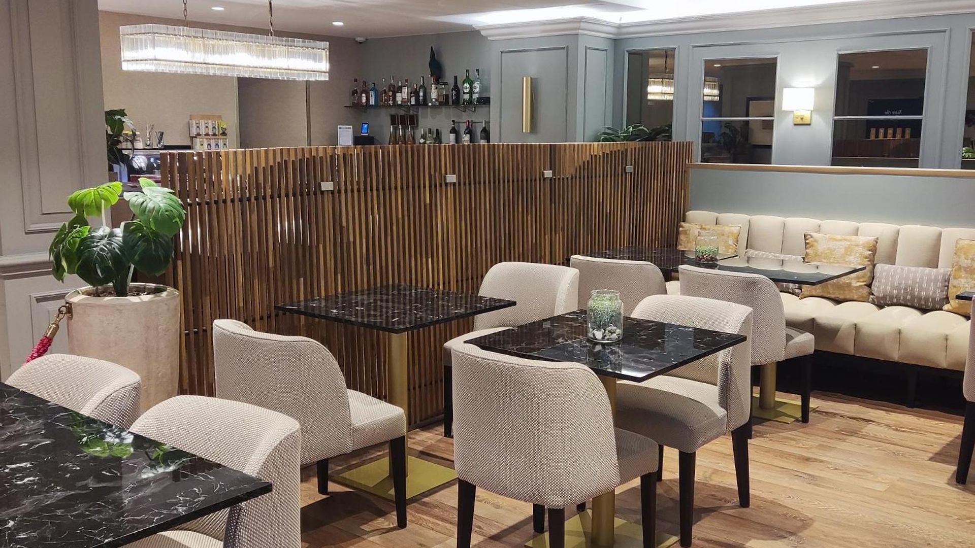 Avenue Louise Trademark Collection By Wyndham Hotel