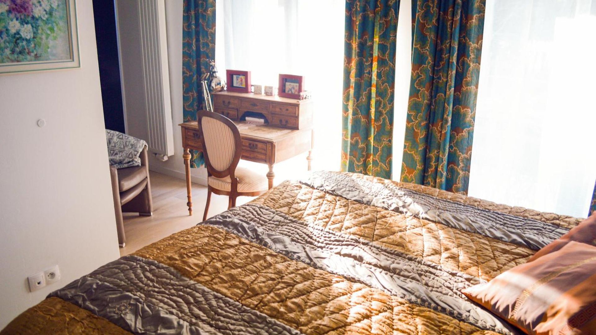 1br Metro Hopital Erasme Bordet Handicapt Friendly Apartment *