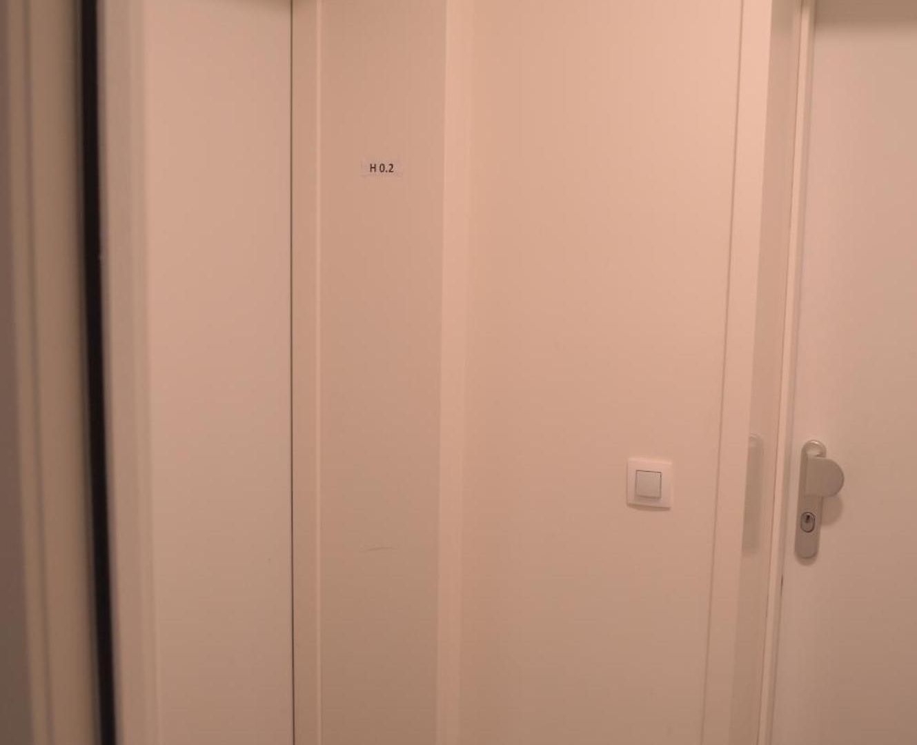 1br Metro Hopital Erasme Bordet Handicapt Friendly *