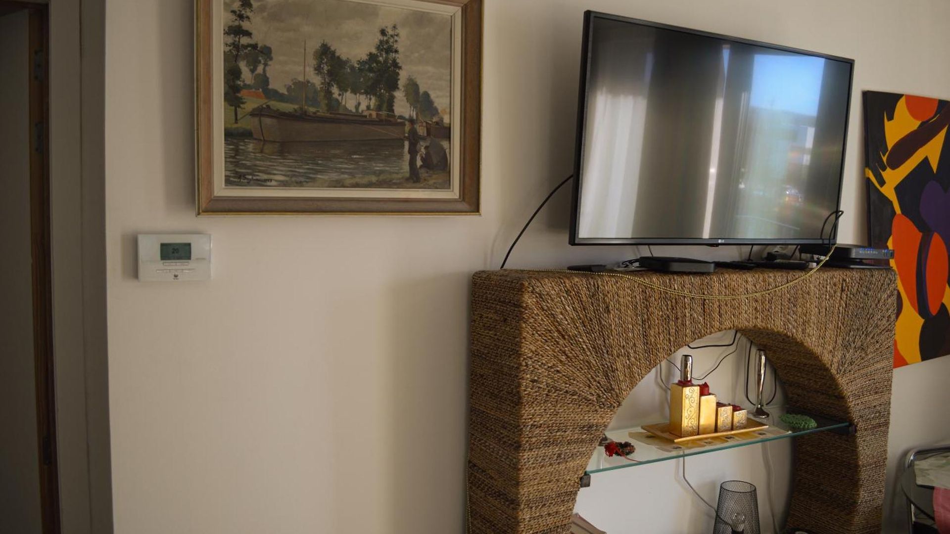 1br Metro Hopital Erasme Bordet Handicapt Friendly Apartment