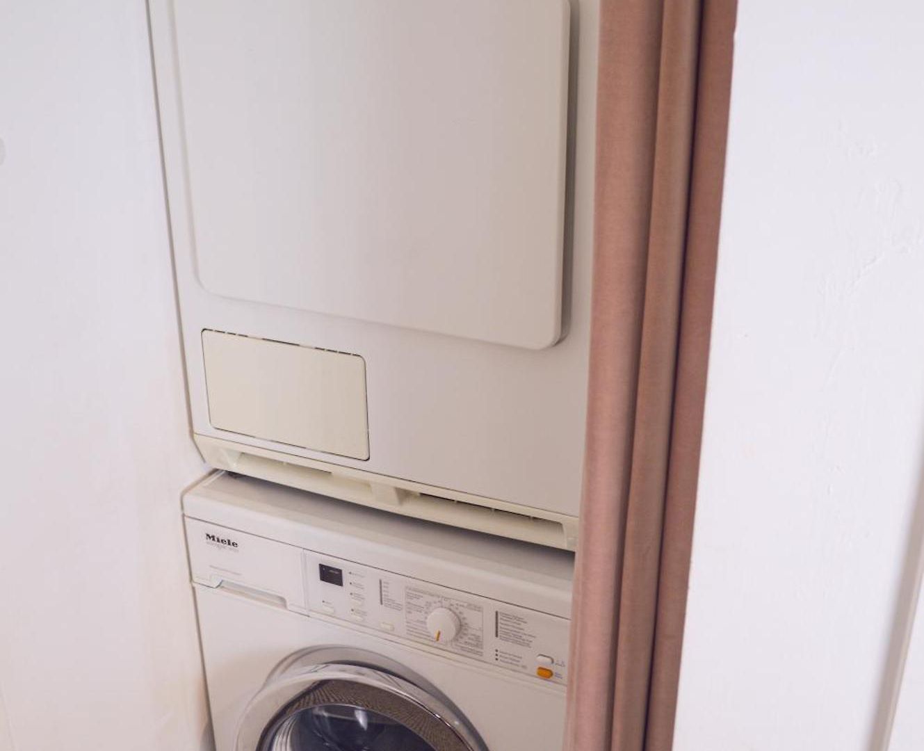 1br Metro Hopital Erasme Bordet Handicapt Friendly