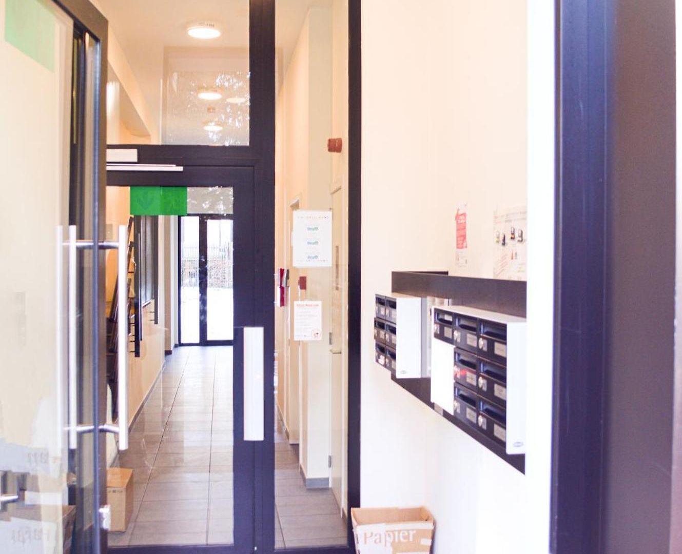 1br Metro Hopital Erasme Bordet Handicapt Friendly *
