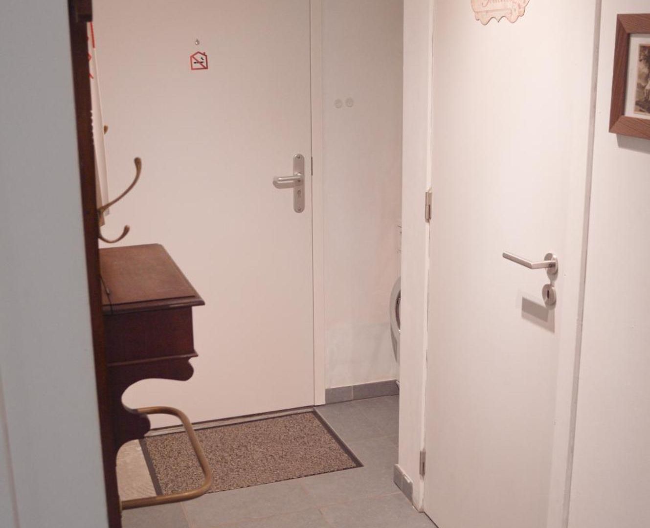 1br Metro Hopital Erasme Bordet Handicapt Friendly