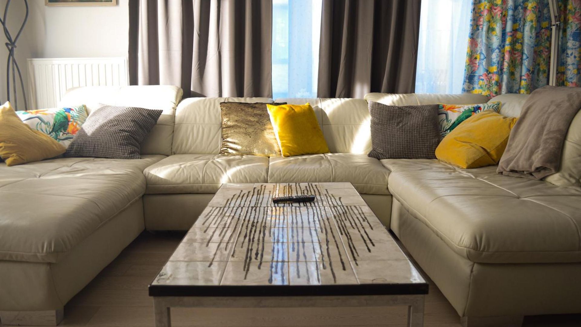 Apartment 1br Metro Hopital Erasme Bordet Handicapt Friendly Brussels