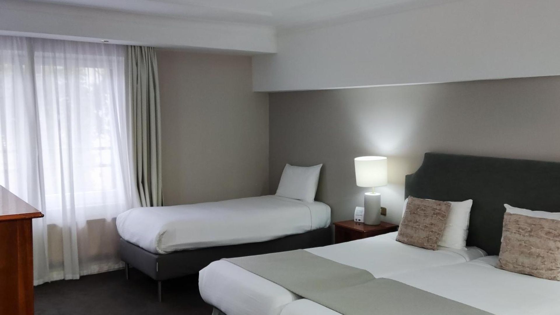 Avenue Louise Trademark Collection By Wyndham Hotel 4*
