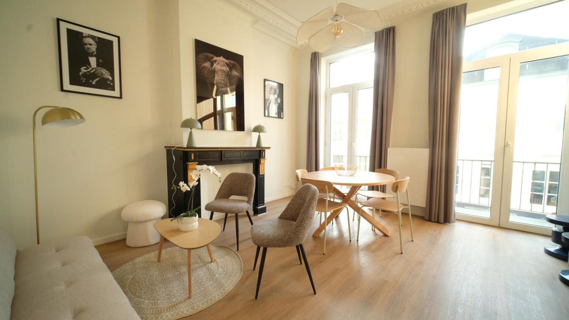 Noble Nest - Downtown *