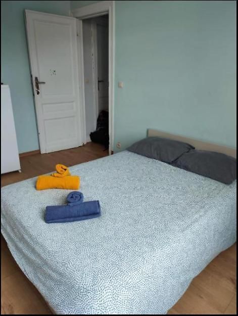 Homestay Confortable Lit Double Schaarbeek 1ere Etage Cle Normal *