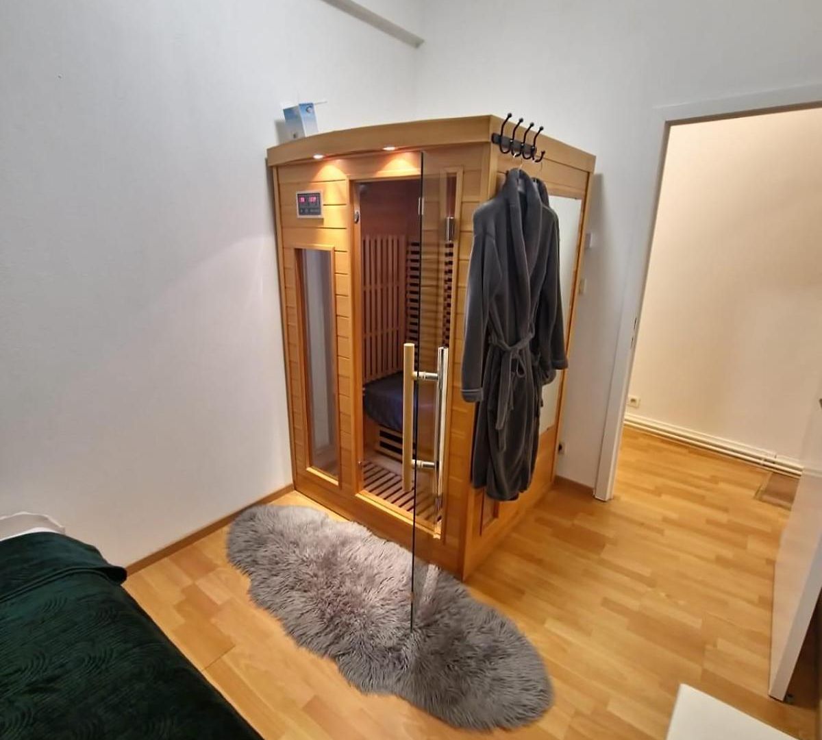 Sauna, Atomium, Expo Brussels, Stadium Roi Baudoin, Kinepolis, Planetarium, Centre Brussel