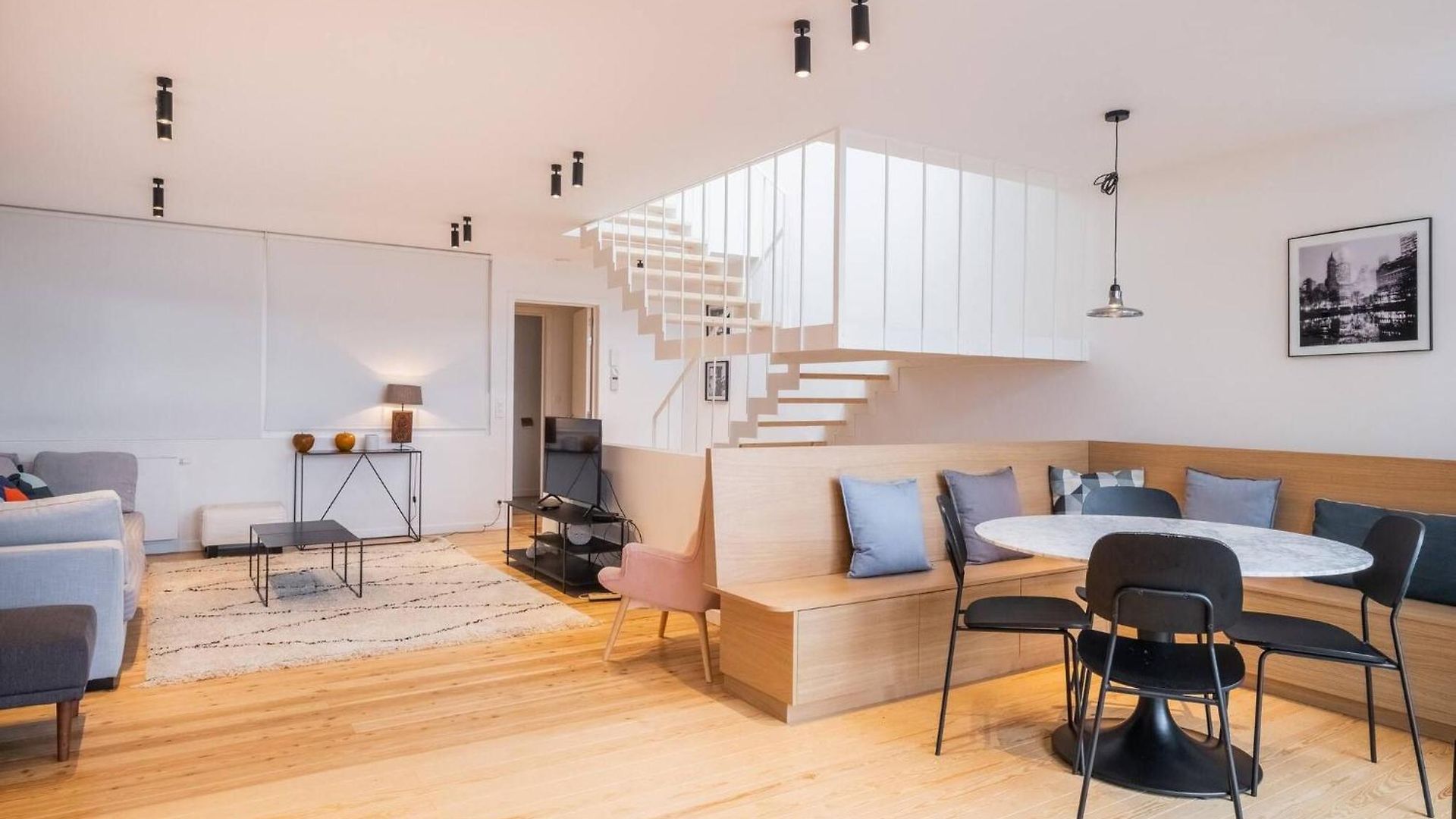 Floor New Duplex Stunning View In Trendy St Gilles Brussel