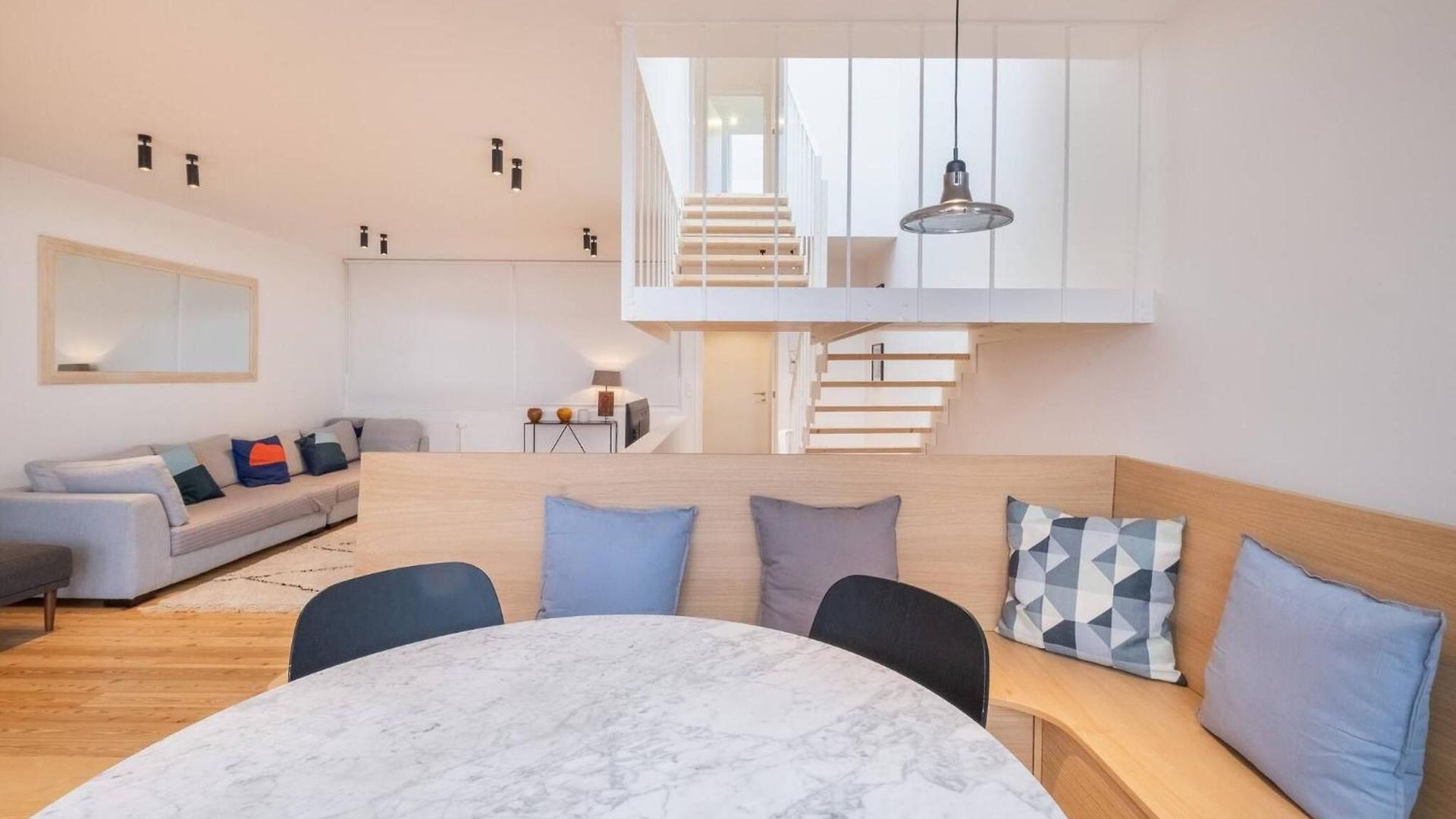 Floor New Duplex Stunning View In Trendy St Gilles Appartement *