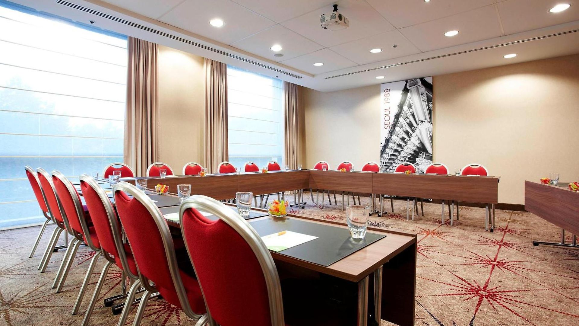 Courtyard By Marriott