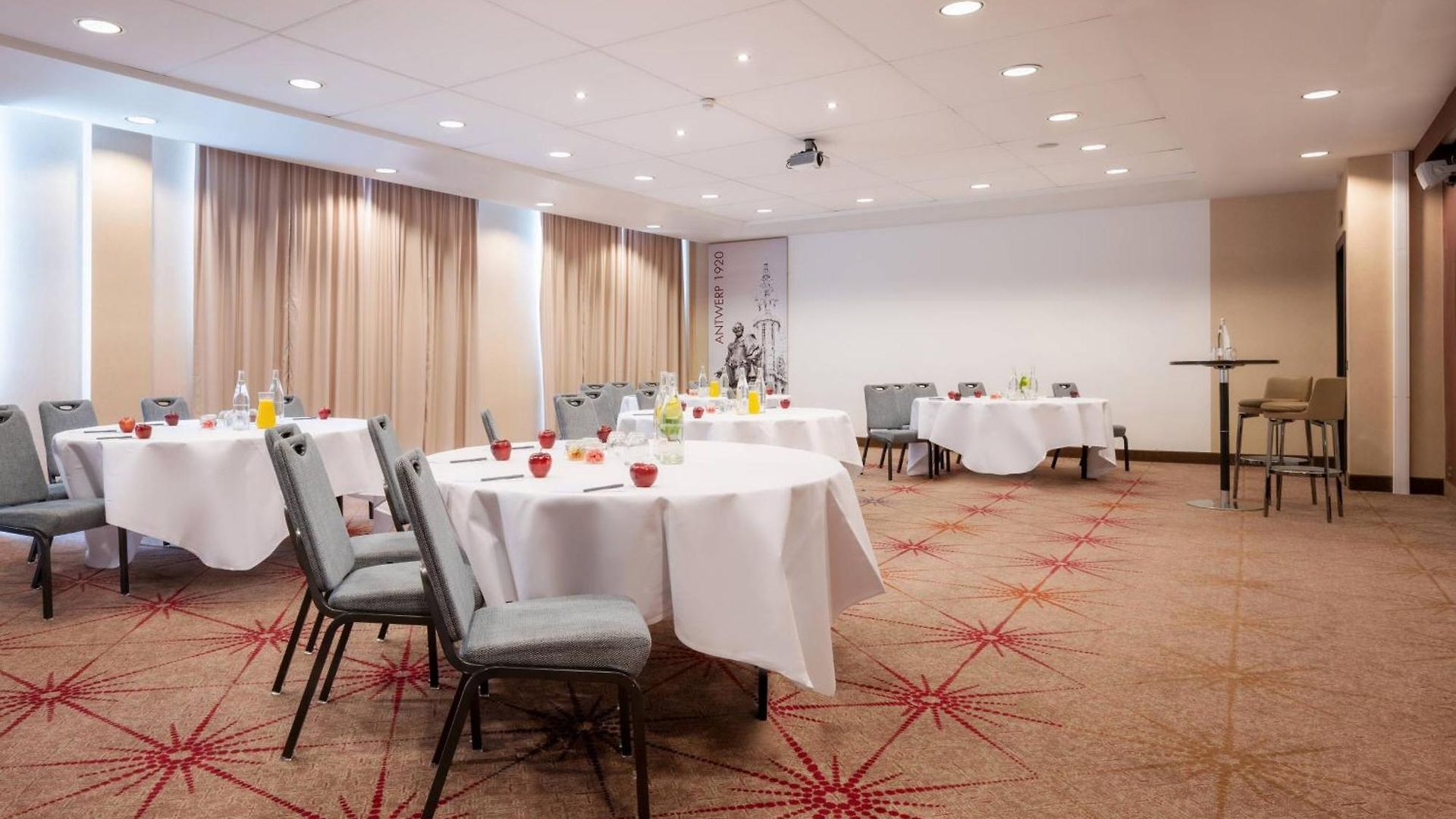 Hotel Courtyard By Marriott 4*