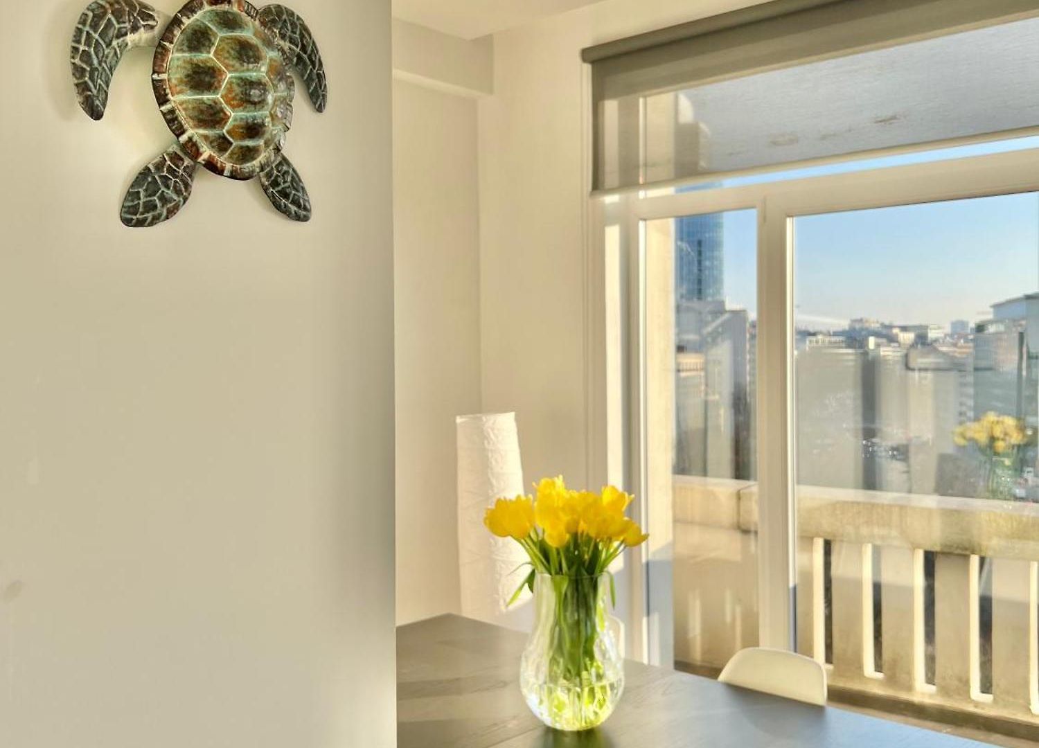 Lovely Loft In Panoramic View! Apartment *