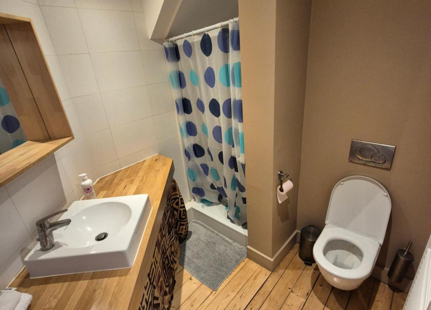Guest house Leopold 2 *