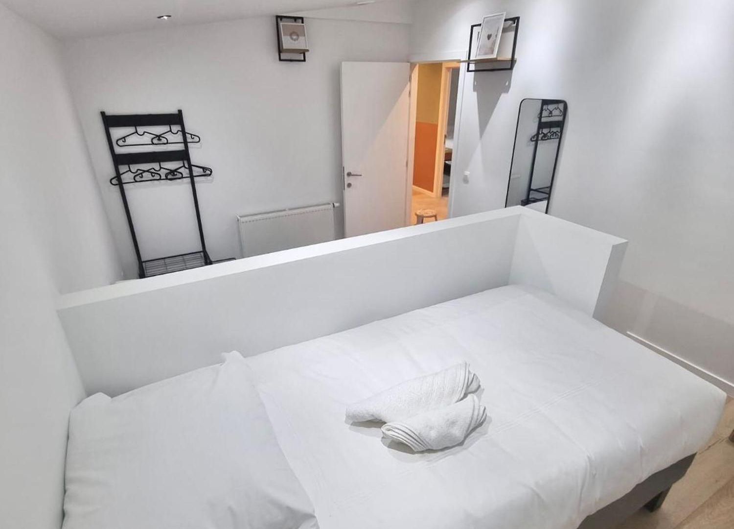 Plantin 4 Apartment