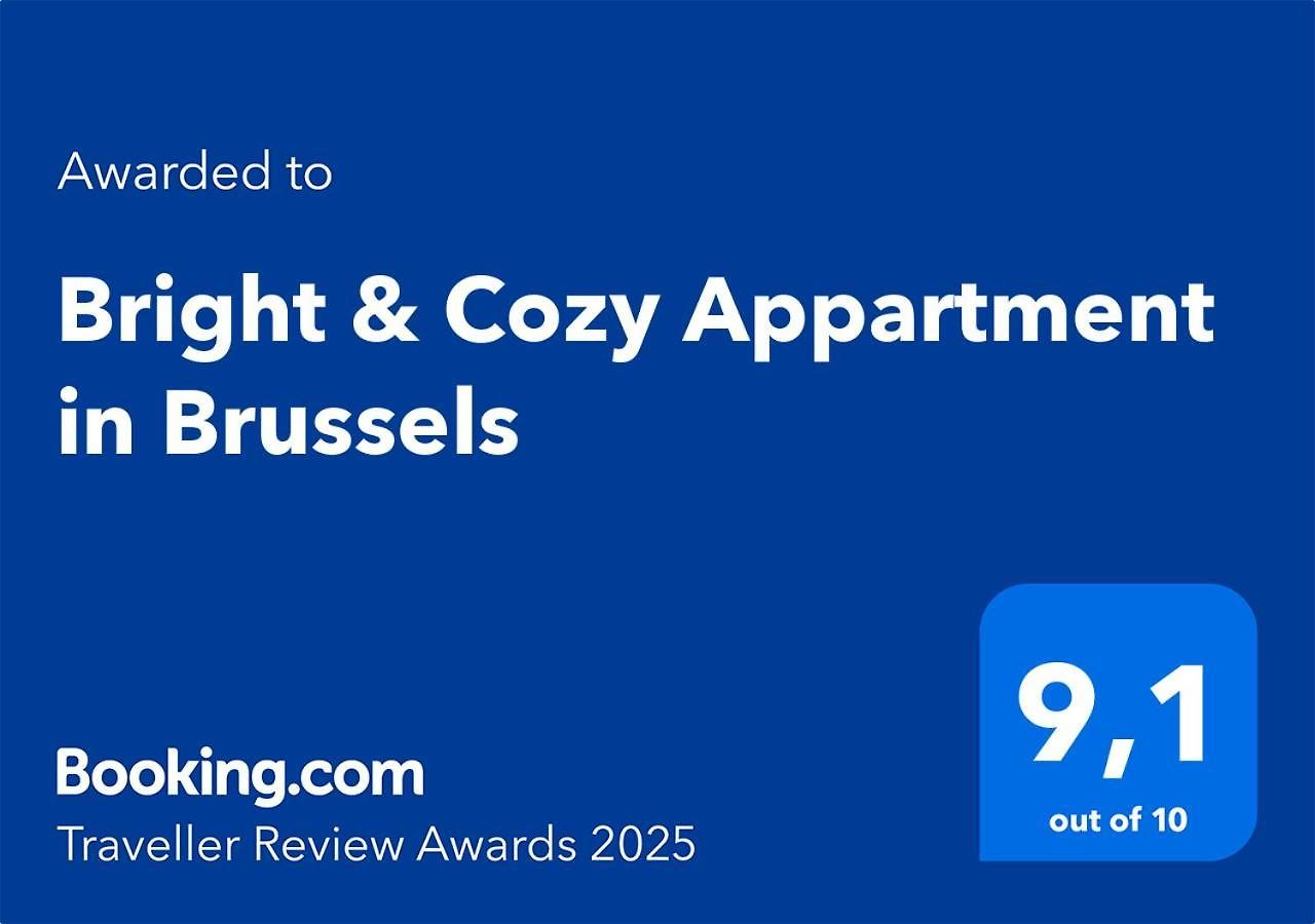 Bright & Cozy In Apartment