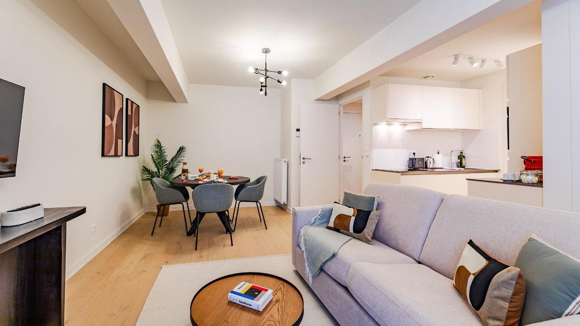 Diamant 1br Brussels