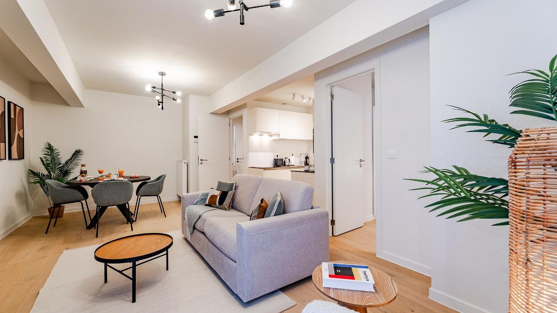 Diamant 1br Brussels