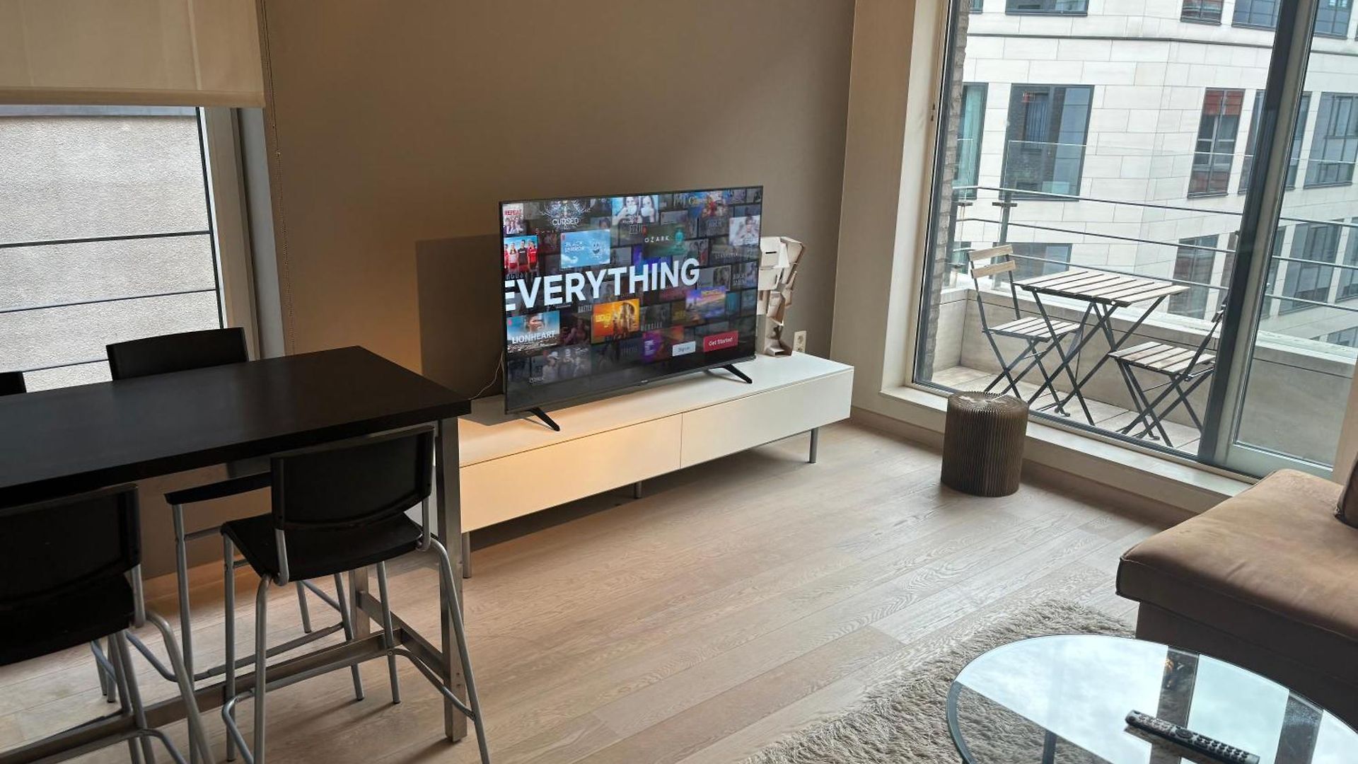 Comfortable Two Bedroom In Center Apartment Brussels