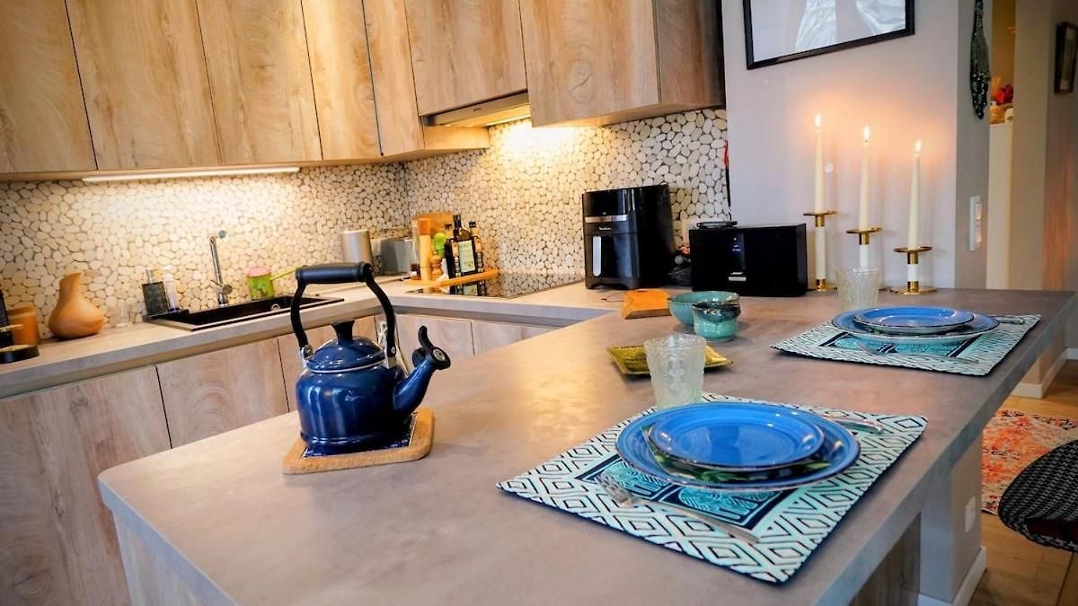 Appartement Oasis Of Charm In Brussels! Brussel