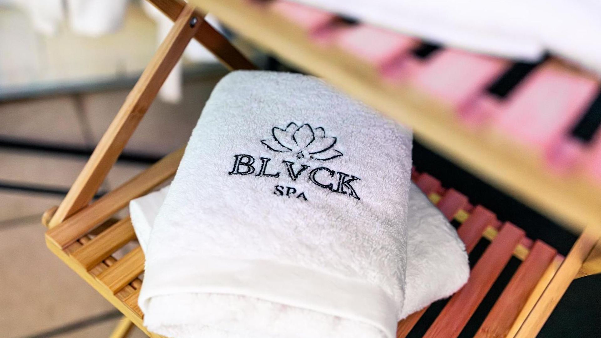 Blvck Bed & Breakfast