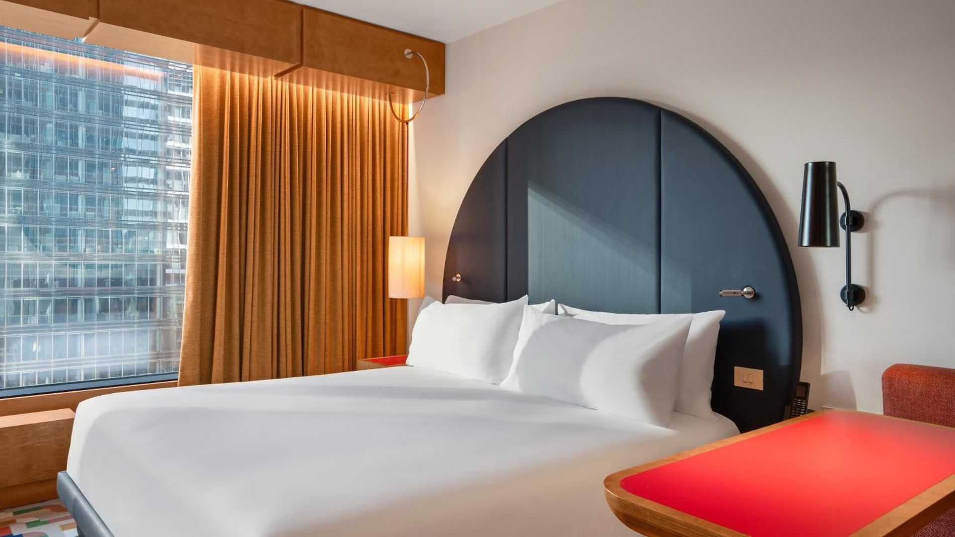 The Standard, Hotel 5*