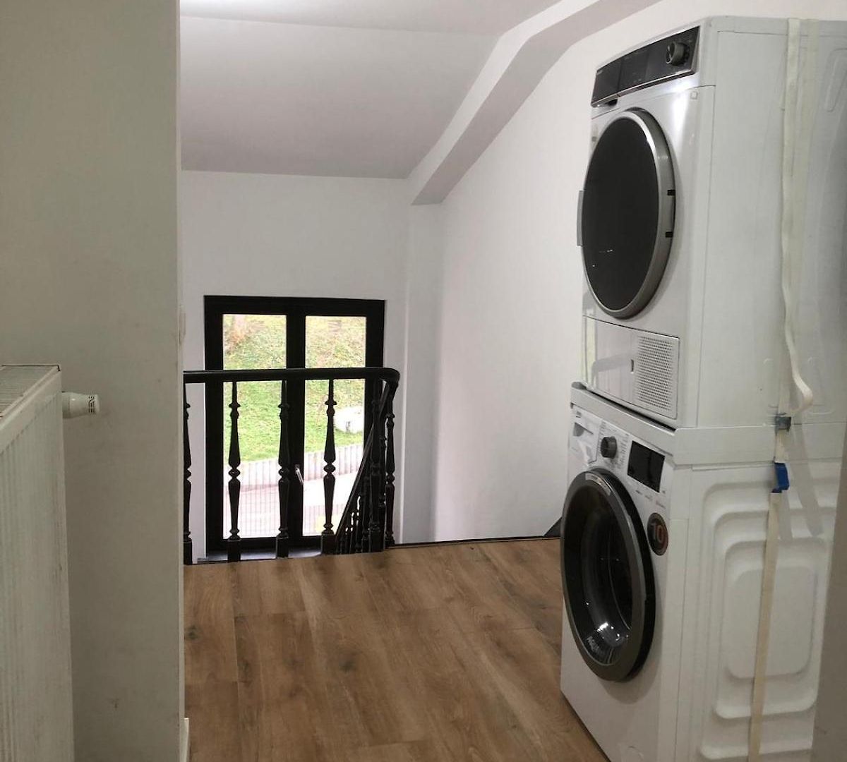 Absolute Charm 3 Bedroom 3 Bathroom With Ac Eu District Apartment *