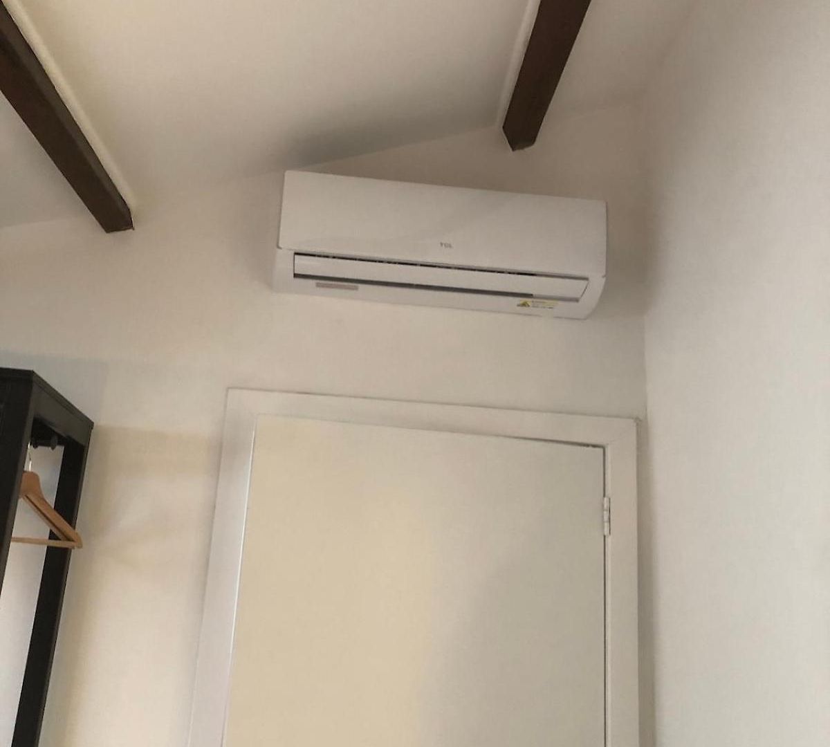 Absolute Charm 3 Bedroom 3 Bathroom With Ac Eu District