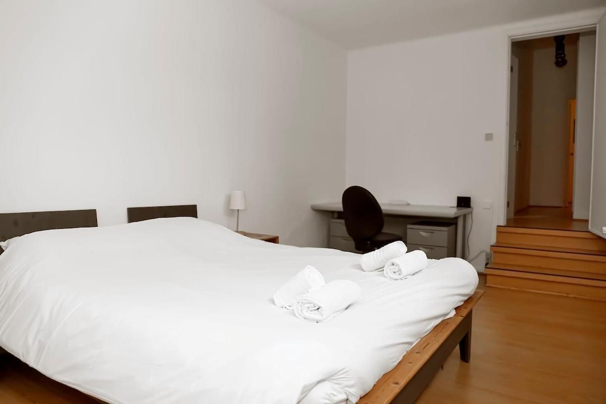 Apartment Appartement, Deux Au Pied Du Metro Montgomery