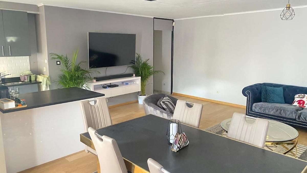 Strelitzyahouse Apartment Brussels