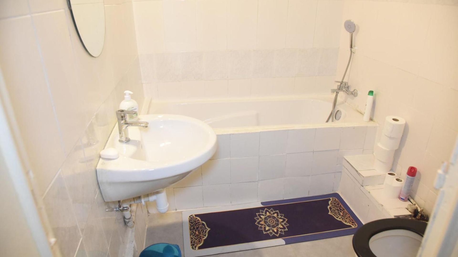 Apartment Confort Accueillant 8 A 10 Personnes - Touristique A Brussels
