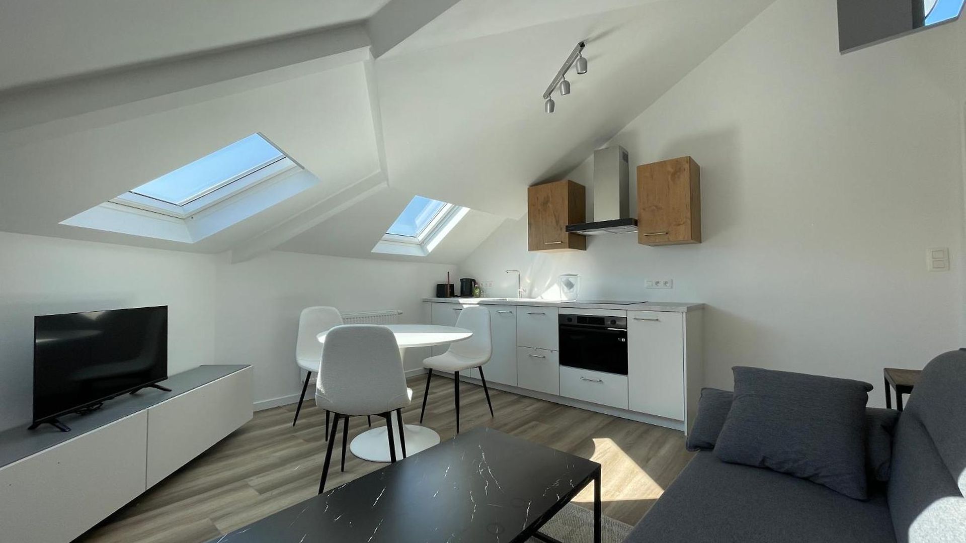 Midi Station 3 Apartment Brussels