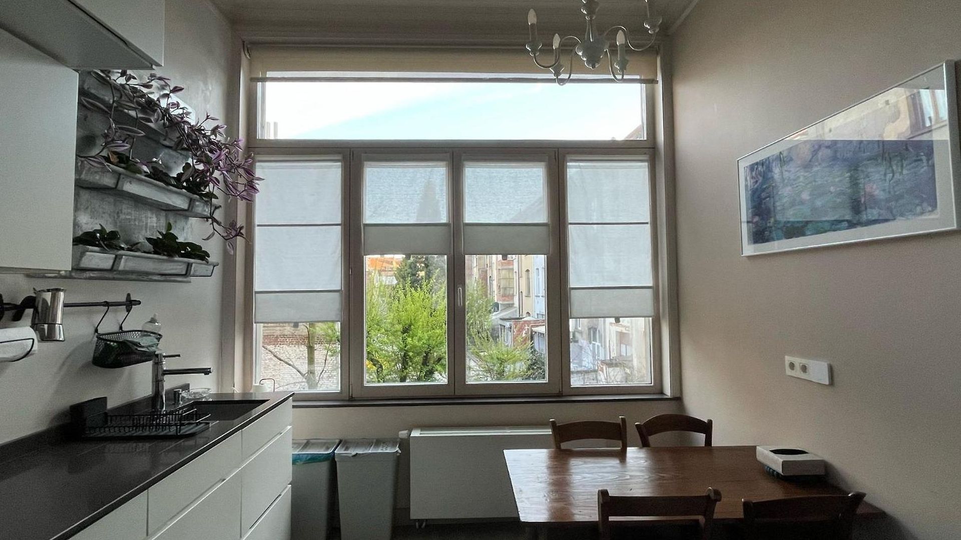 Voltaire Apartment