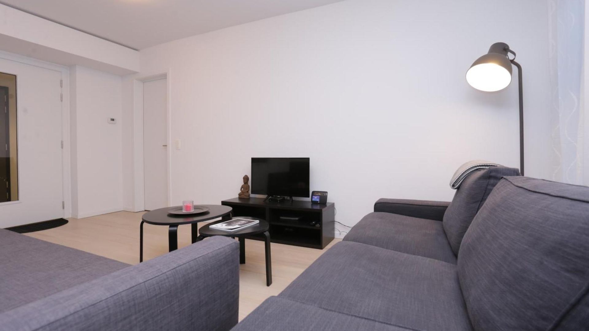 Center Flat Apartment *
