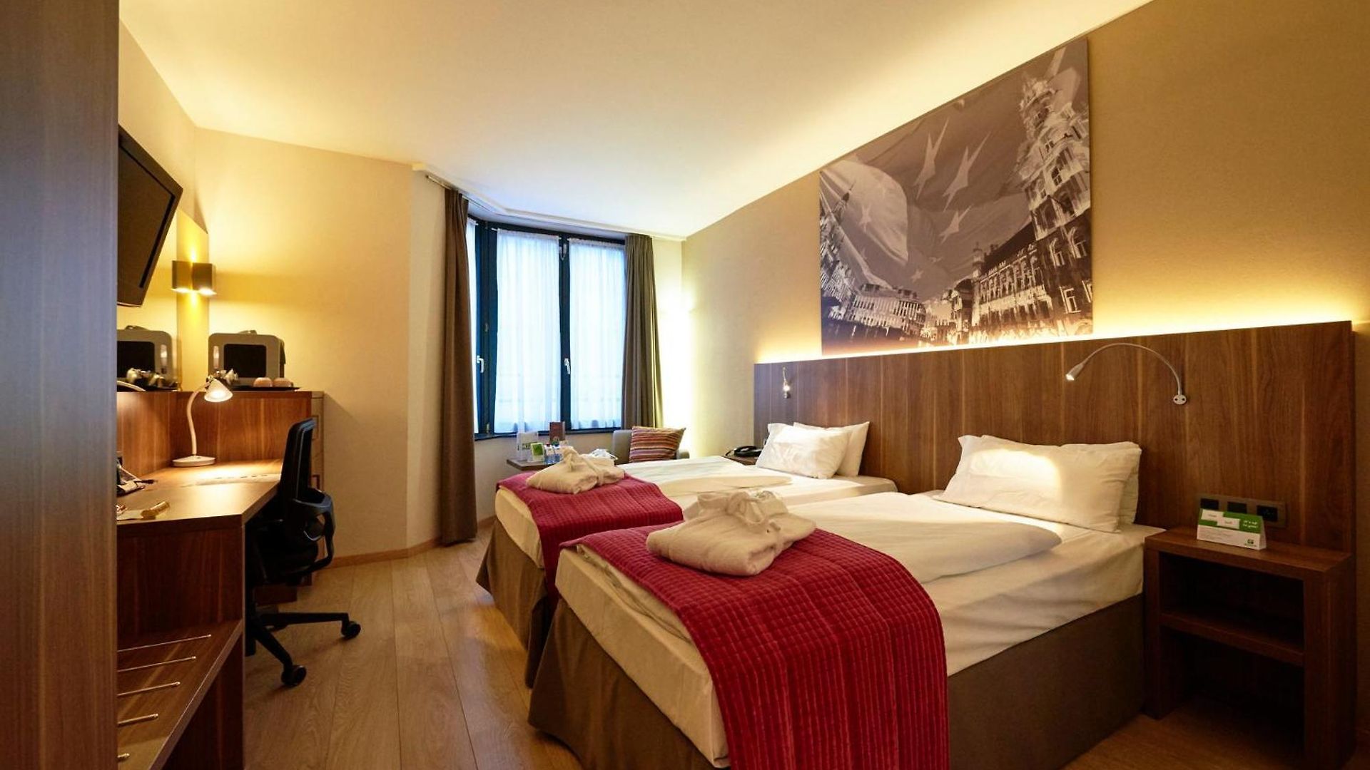 Hotel Schuman By Ihg Brussels