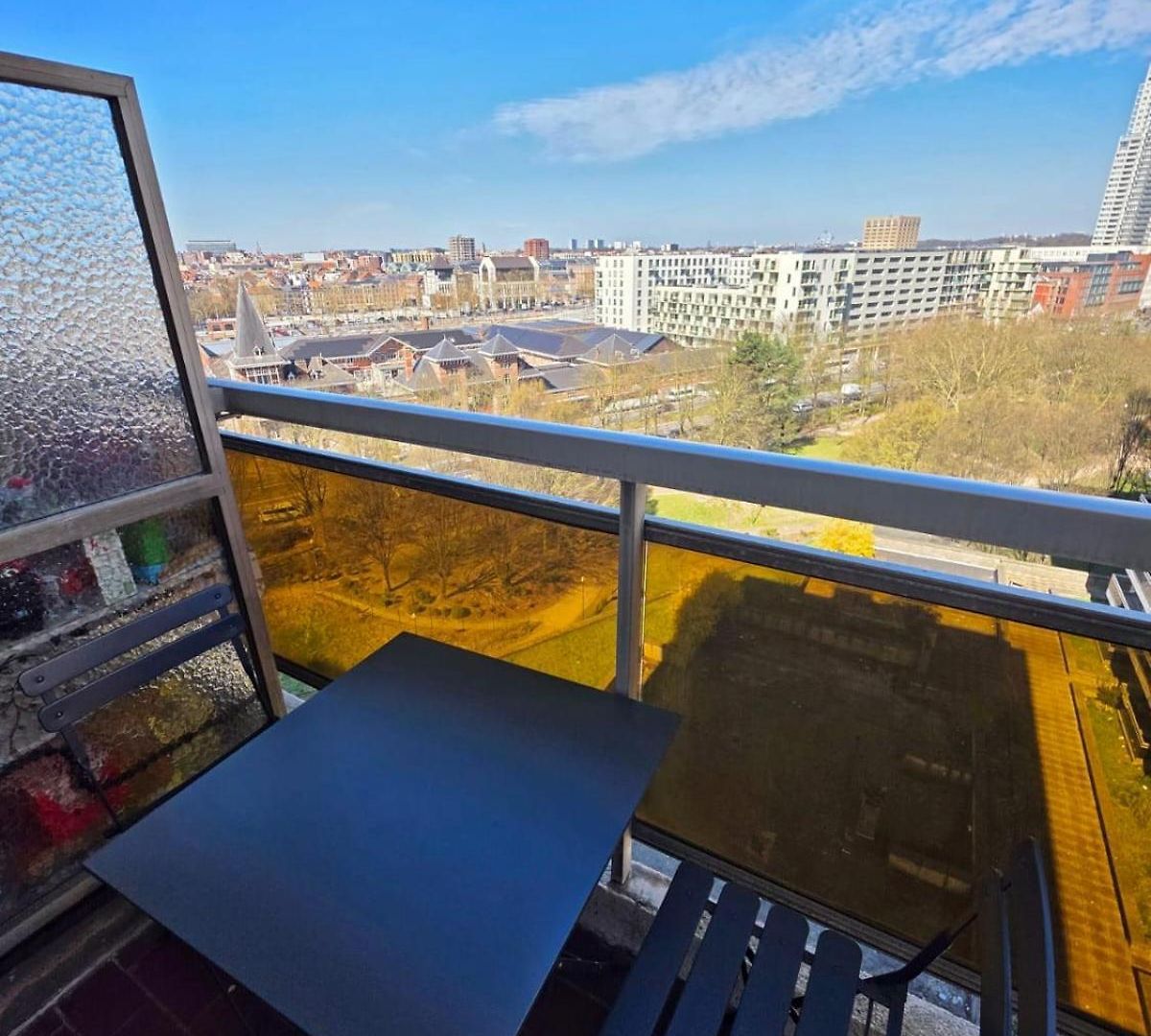 Apartment Bxl With Views *
