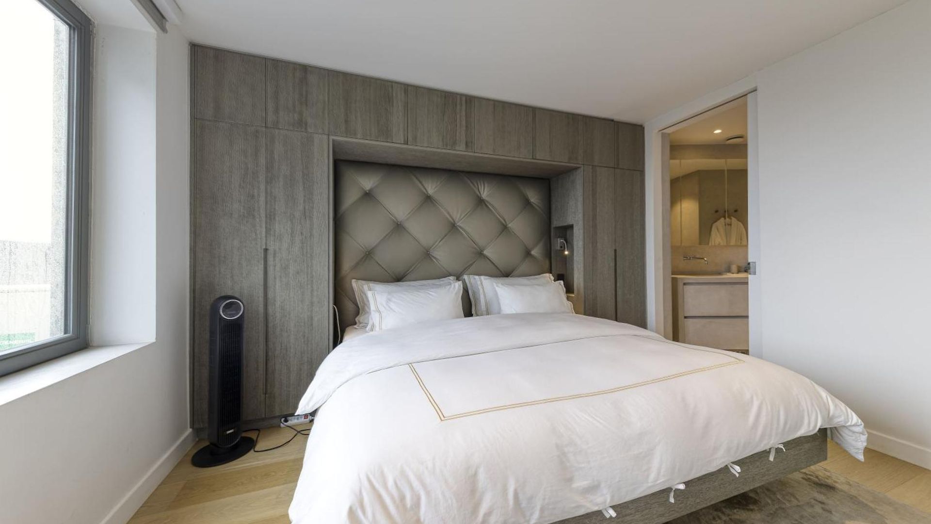 Aparthotel Triplex Penthouse In The Center Brussel